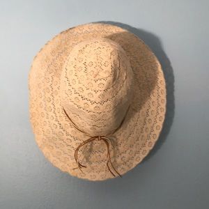 Crochet lace and mesh sunhat 🌟🌞